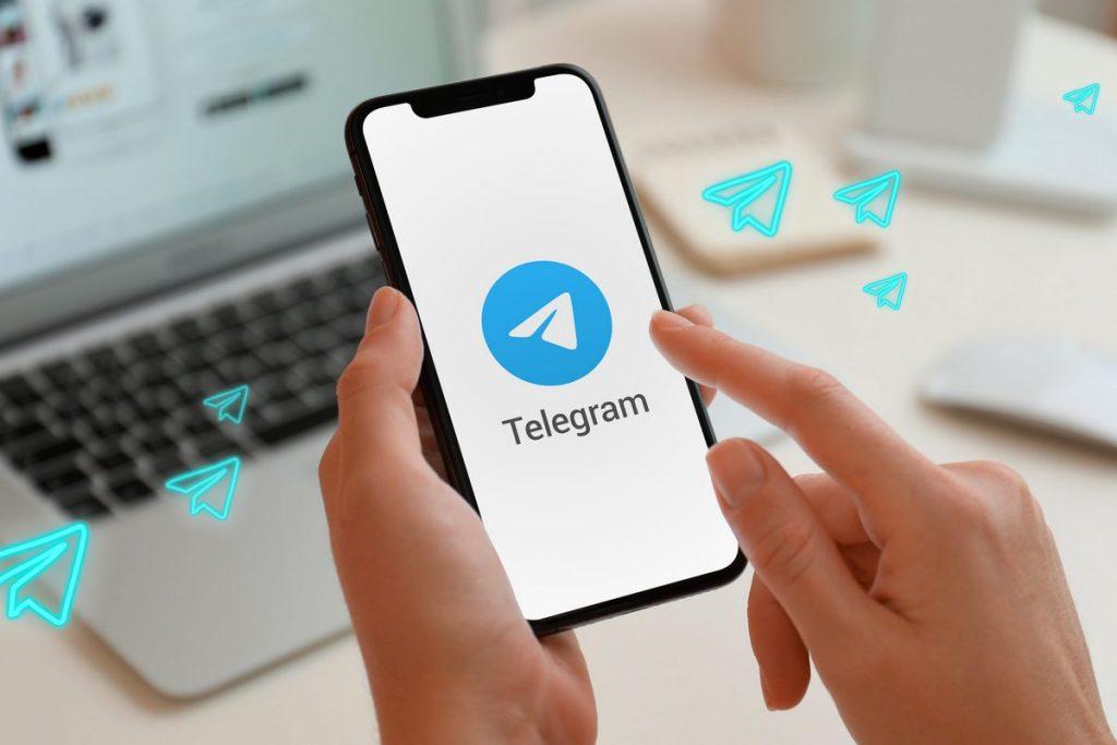 Обновление в Telegram: отдельные чаты в группах от 200 человек и расшифровка видеосообщений