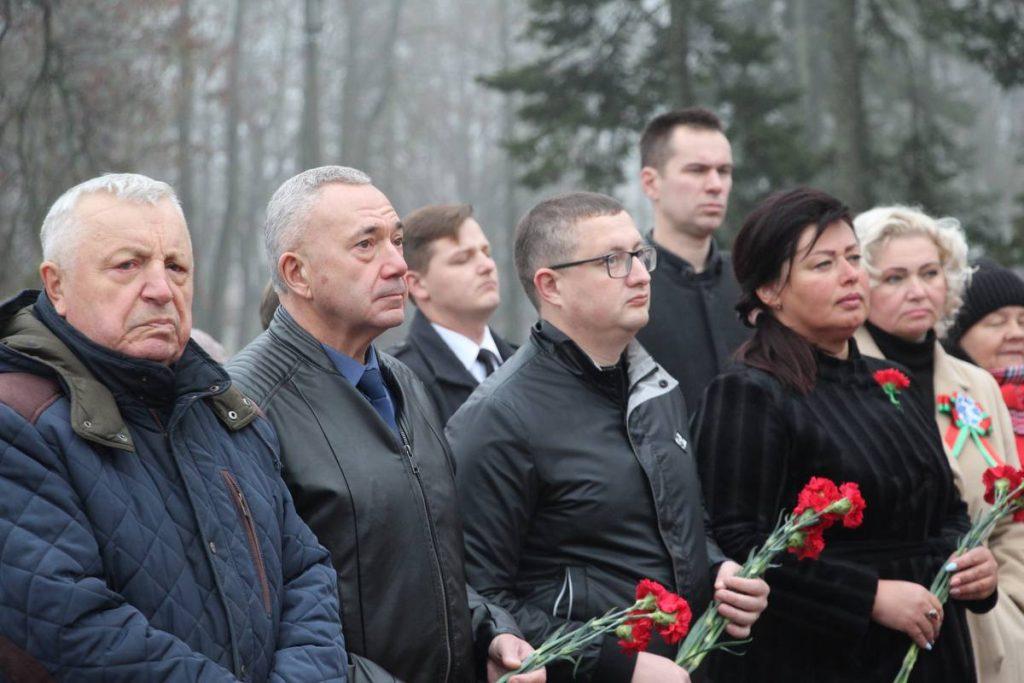 105 шагов истории. В Дзержинске на годовщину Октябрьской революции прошел митинг