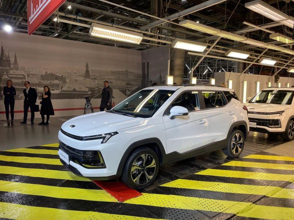 «Москвич» показал новые кроссоверы. Когда начнутся продажи, и сколько будут стоить авто?