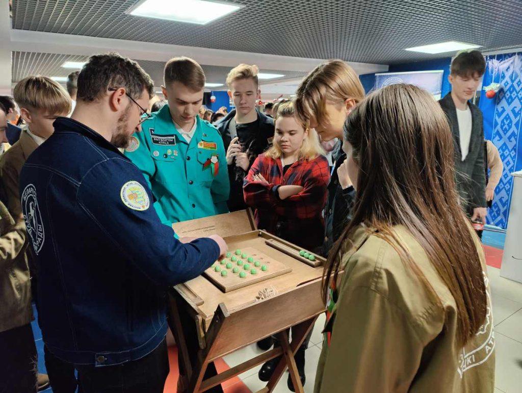 Студотряды со всей страны презентовали свои тематические площадки