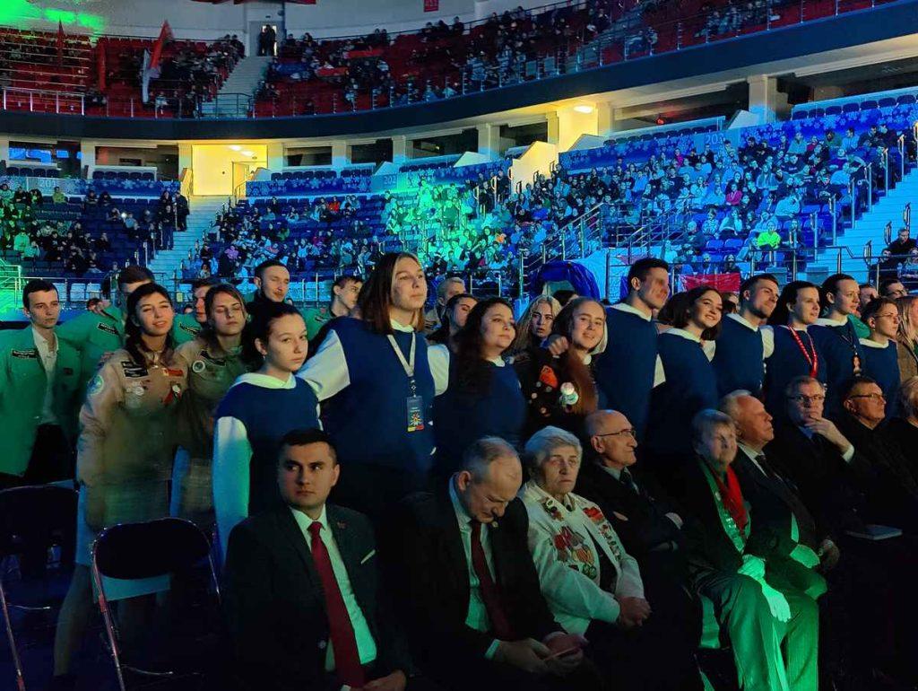 Не ради денег. В Минске назвали лучших представителей студотрядов
