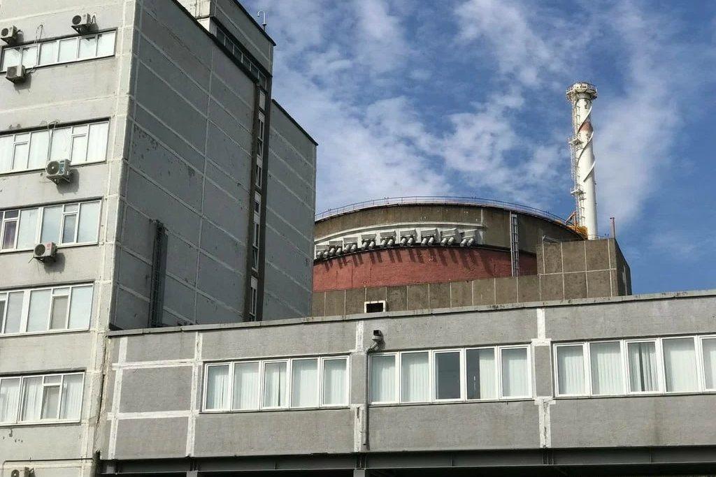 Над хранилищем ядерных отходов на ЗАЭС начали возводить защитный купол