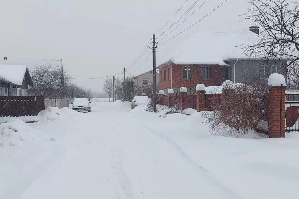 Снега по колено. Жителей области объединила общая беда — они обратились за помощью в облисполком