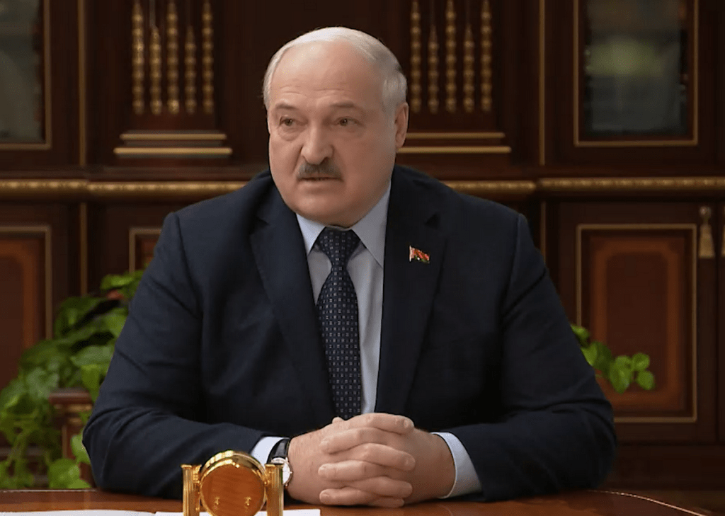 Лукашенко анонсировал тайные проверки в медучреждениях страны