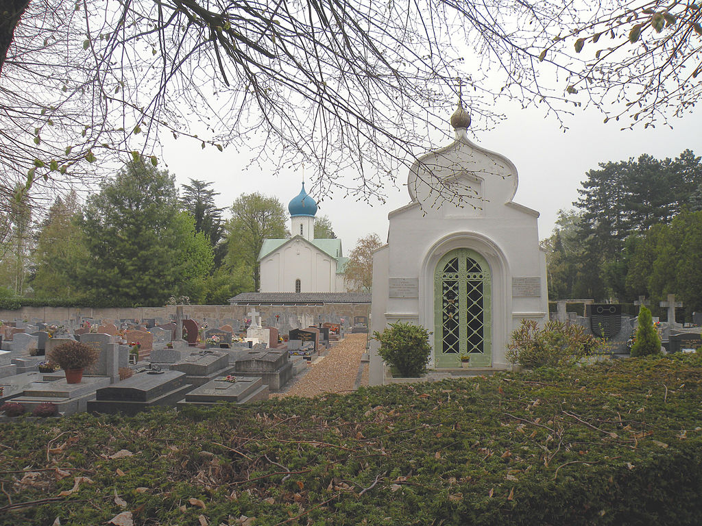 кладбище Сент-Женевьев-де-Буа