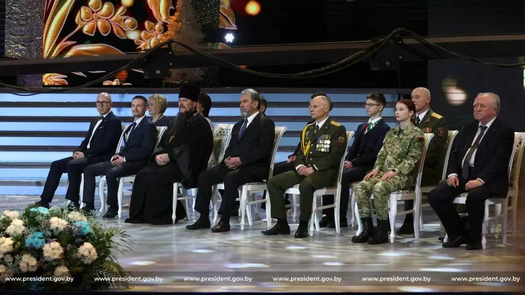 Президент