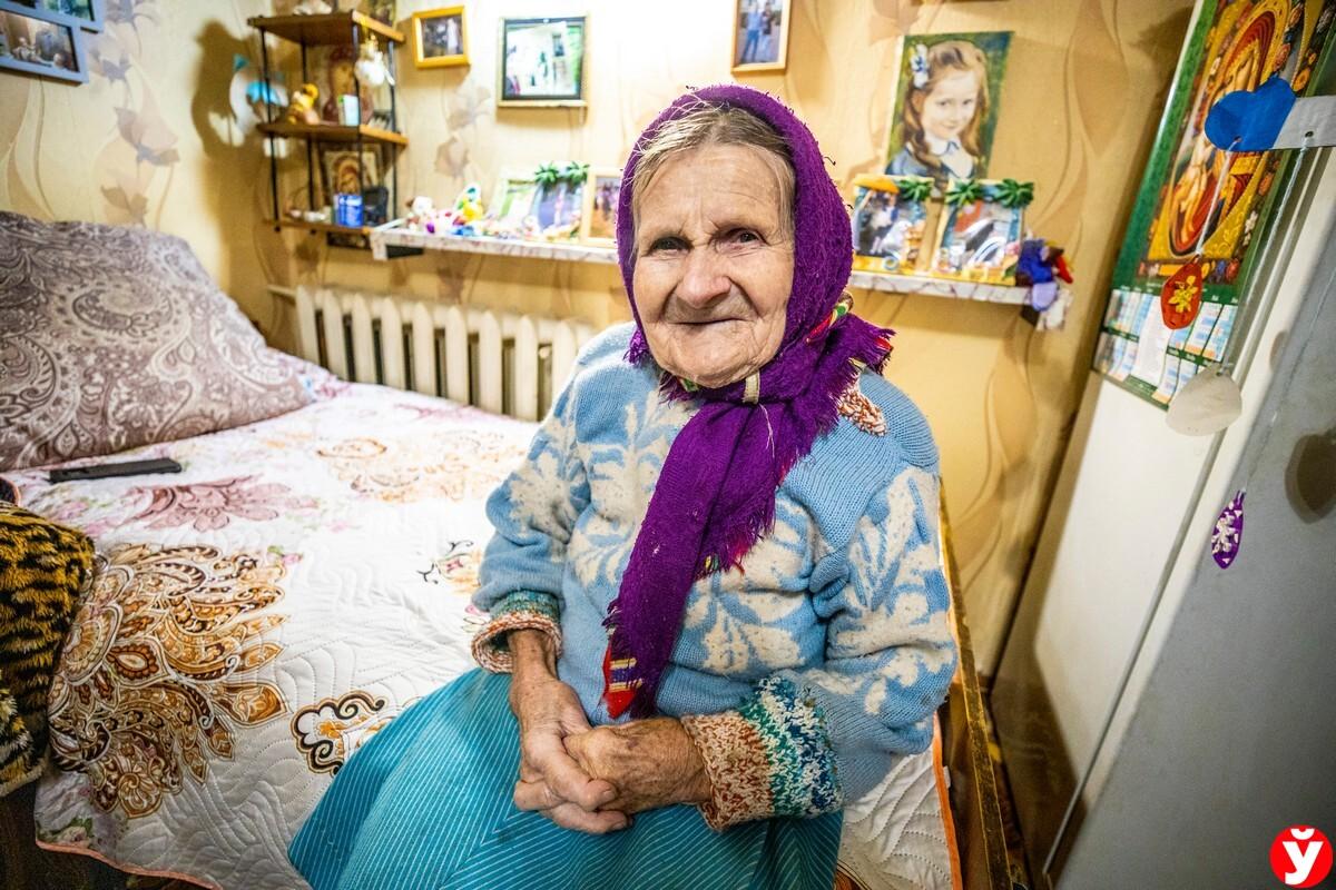 Стала мамой в 70 лет. История бабушки из замещающей семьи в Березинском  районе - Минская правда