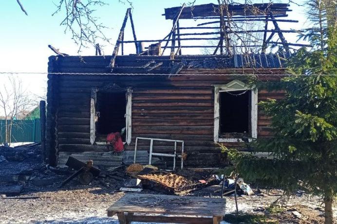 Мужчина получил ожоги при пожаре жилого дома в Смолевичском районе
