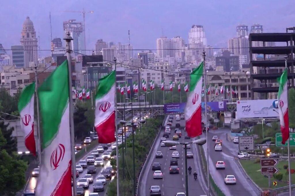 Иран улицы