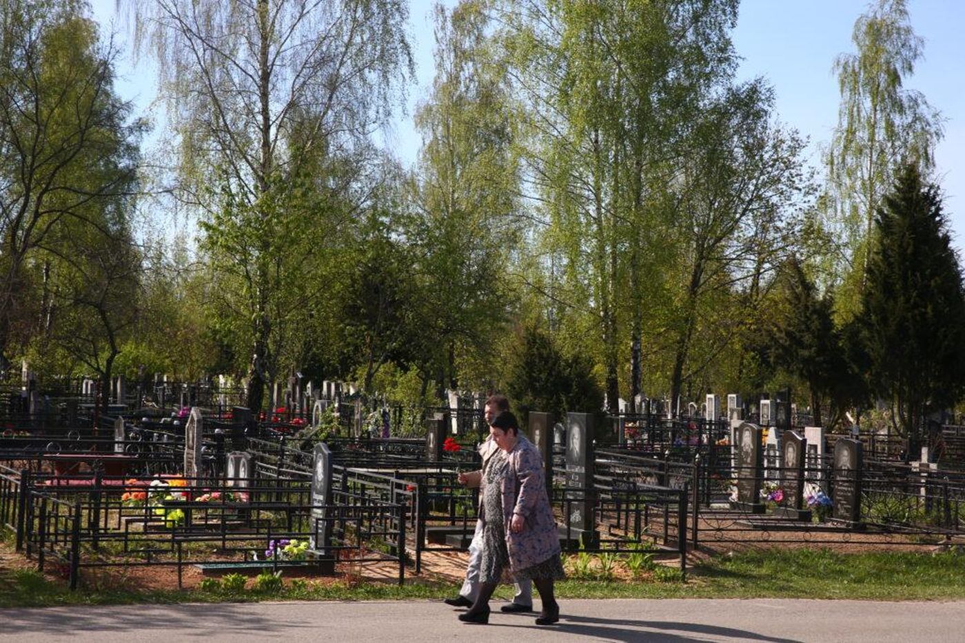 Это нужно — не мертвым! Что делать со старым кладбищем в Дзержинске?