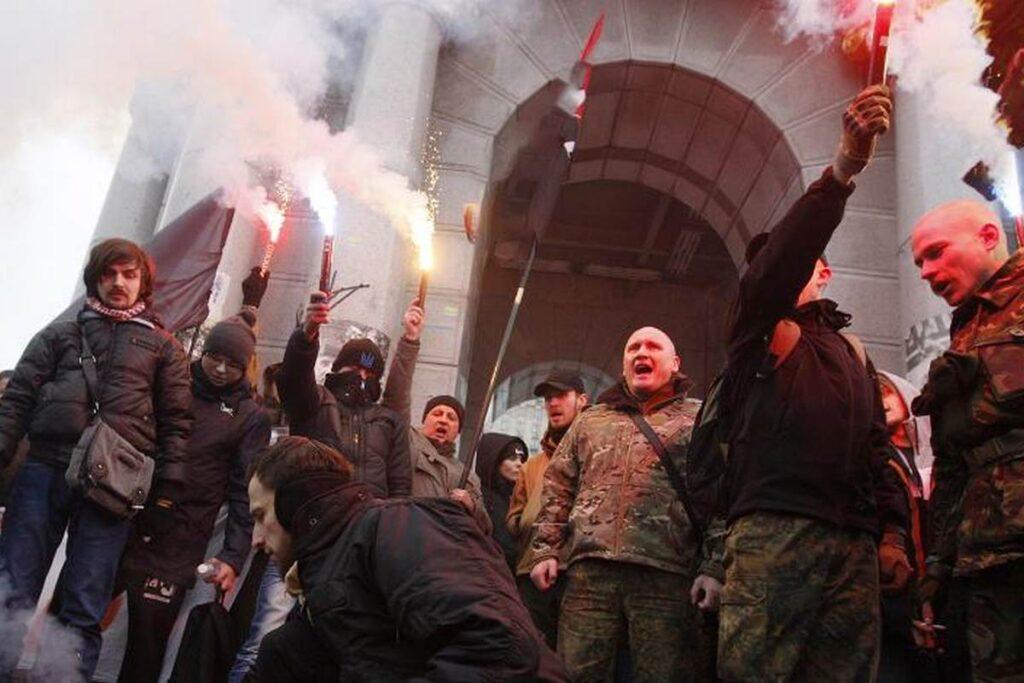 За планомерным уничтожением православия на Украине стоят США