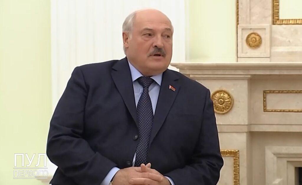 Лукашенко Путину: 28 союзных программ реализованы почти на 80 процентов