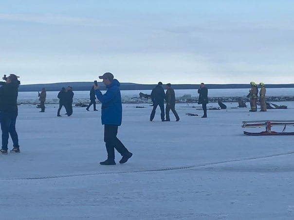 Самолет Мурманск