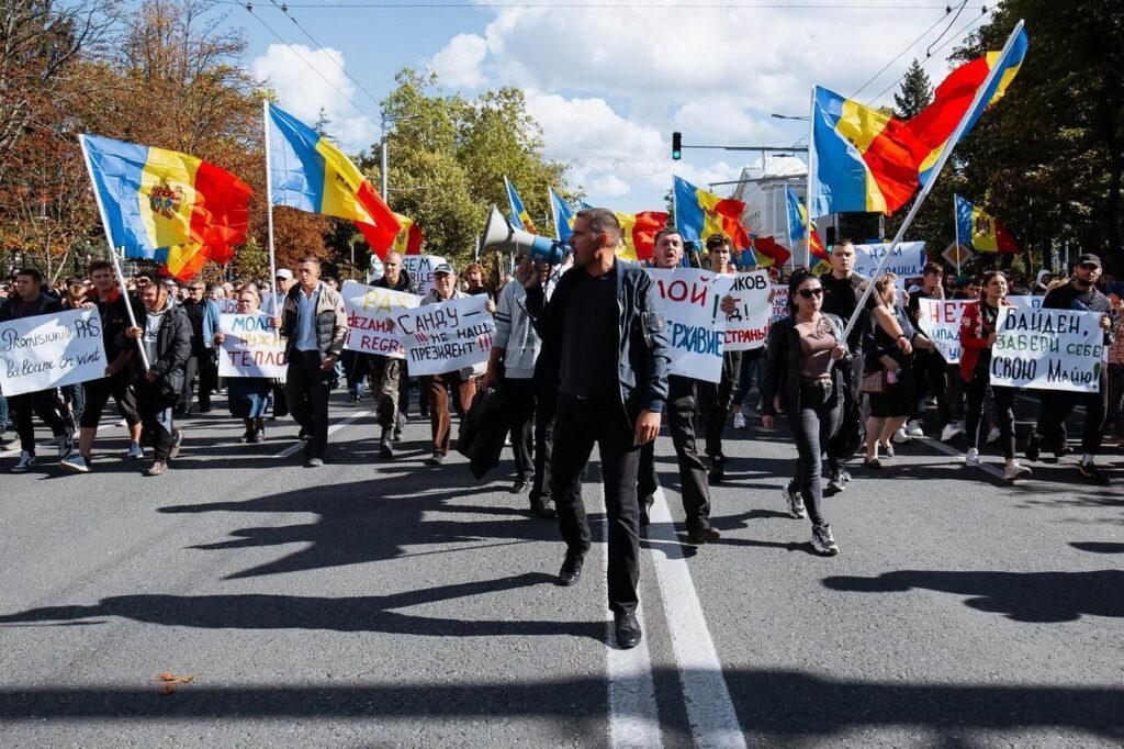 протесты Молдова
