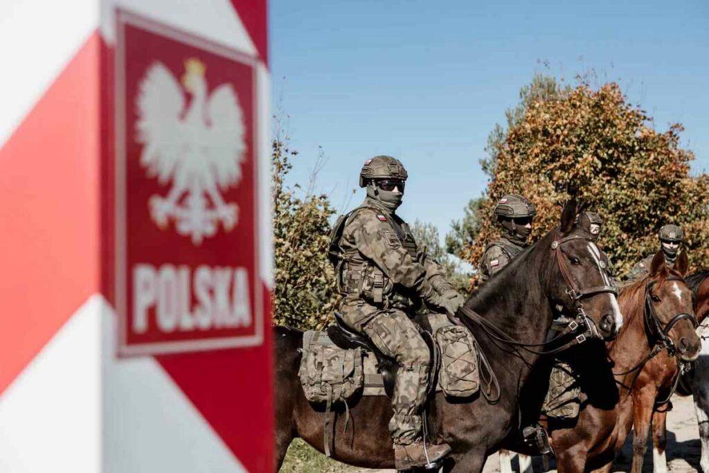 Госпереворот под дудку Вашингтона. Почему польскому генералу нужно учить историю