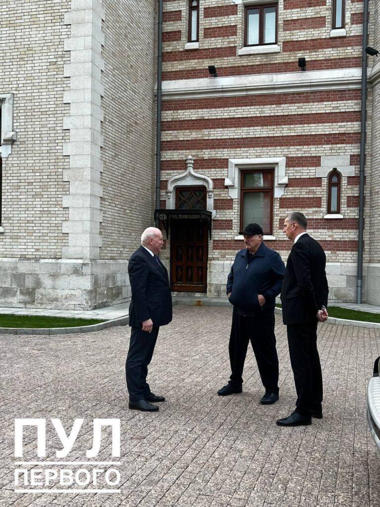 Лукашенко