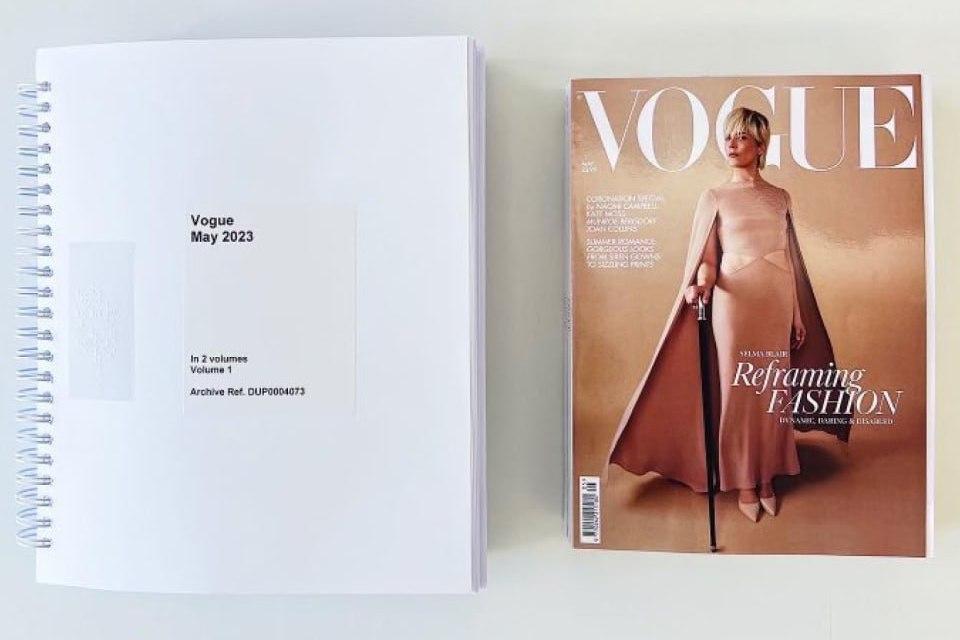 Vogue, написанный шрифтом Брайля