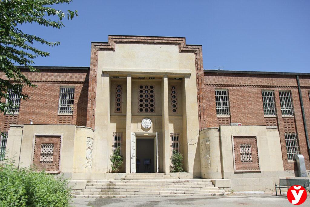 Посольство Тегеран