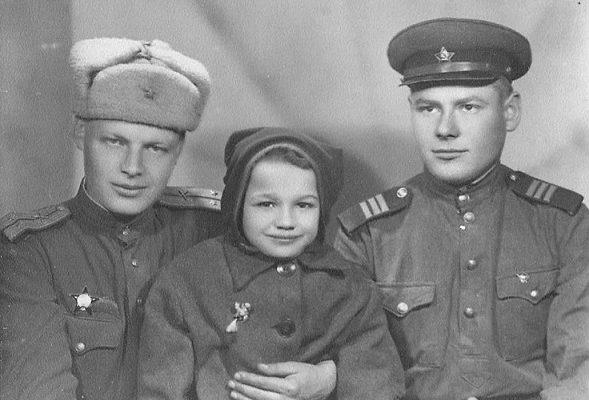 вера с родителями