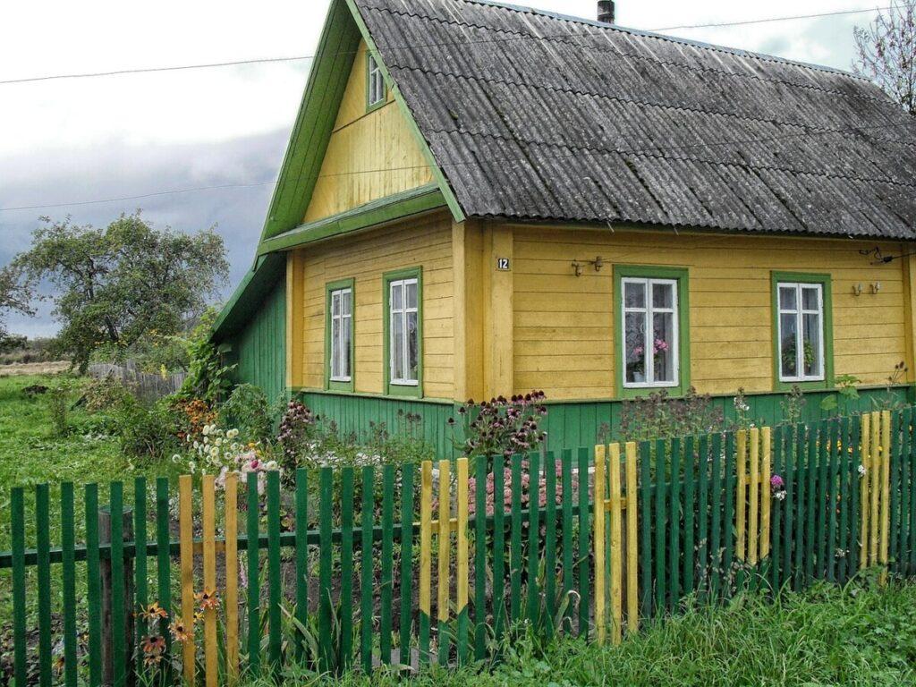 Деревенский дом