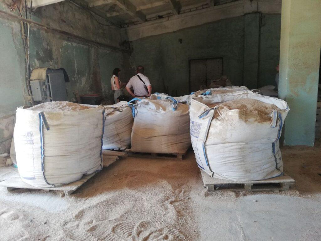 В Минской области приостановлена деятельность комбикормового производства