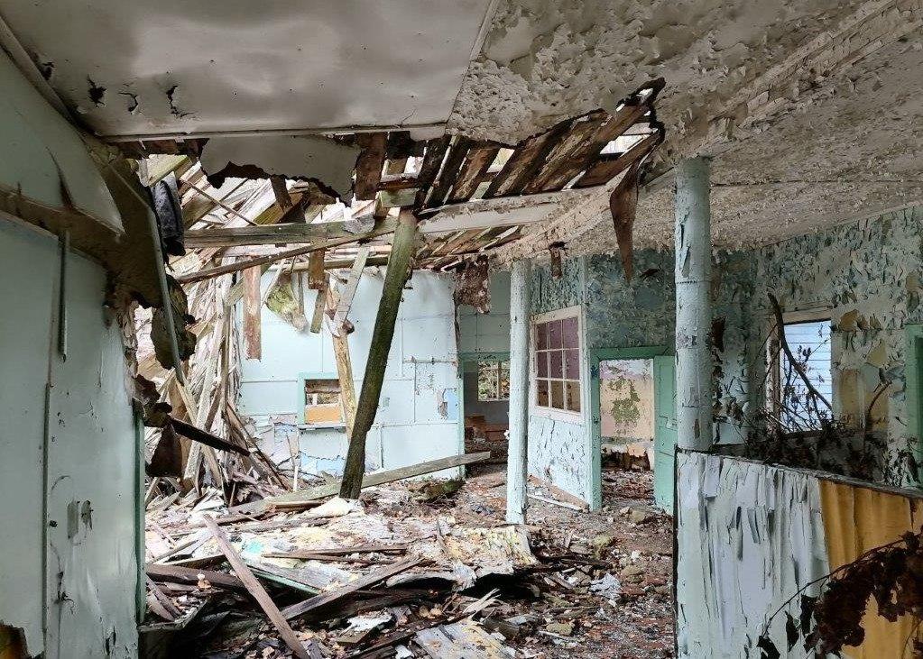 Заброшка лагерь