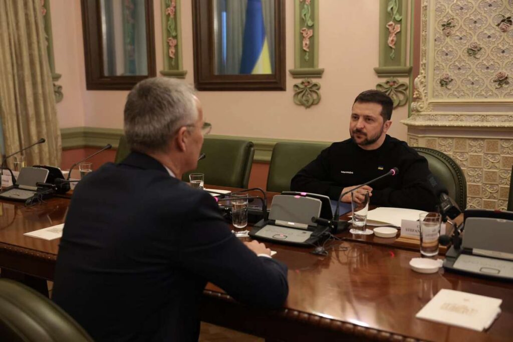 Американский полковник в отставке заговорил о распаде НАТО. В чем причина?