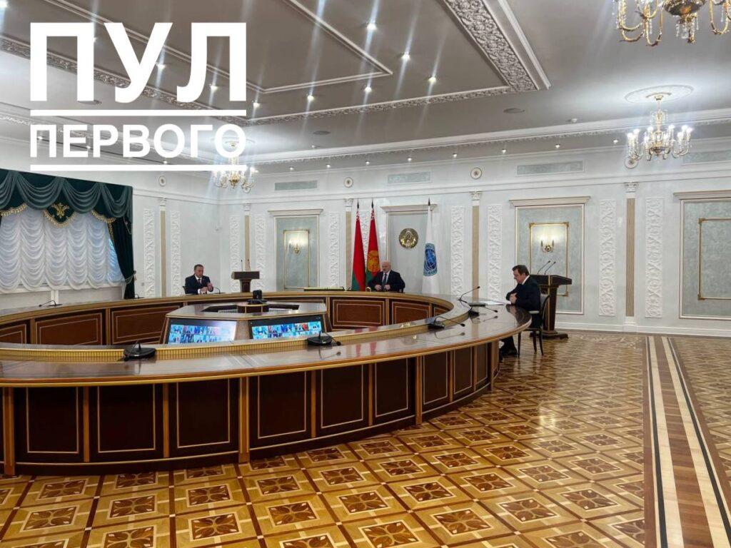 Лукашенко принимает участие в заседании Совета глав государств ШОС
