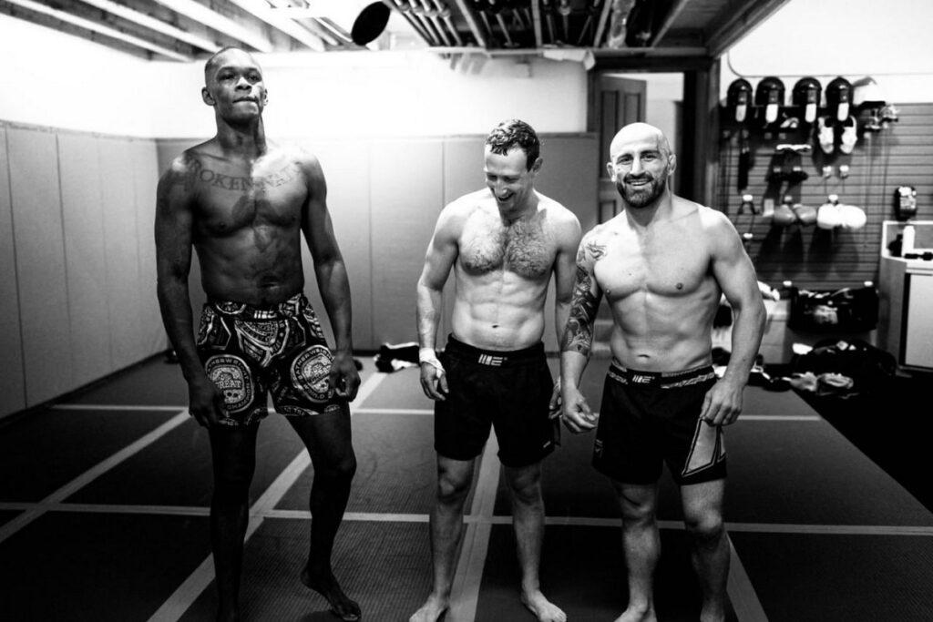 Цукерберг с чемпионами UFC