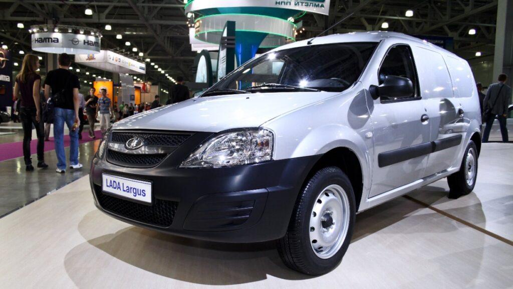 Lada Largus возвращается: что ждать от обновленных моделей