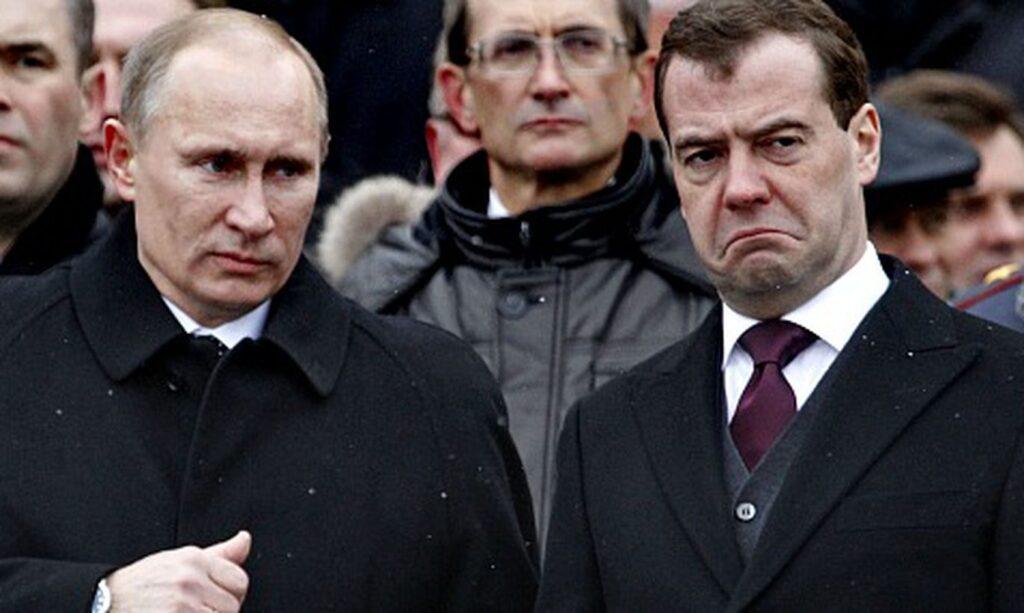 Осторожно, сарказм! Если бы Медведев вместо Пескова комментировал речь Путина