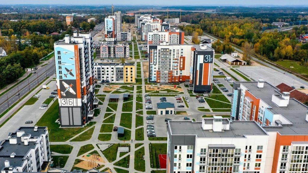 дома