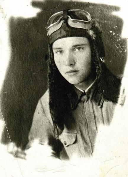 летчик