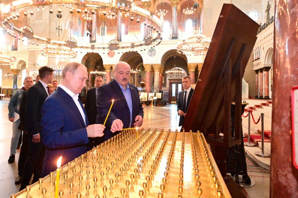 Операция «Немыслимое». Азарёнок по истории рассказал, почему белорусам нужно молиться за Батьку