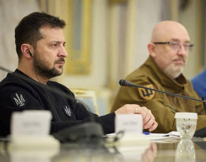 Зеленский отправил в отставку министра обороны Украины. Кто займет его место