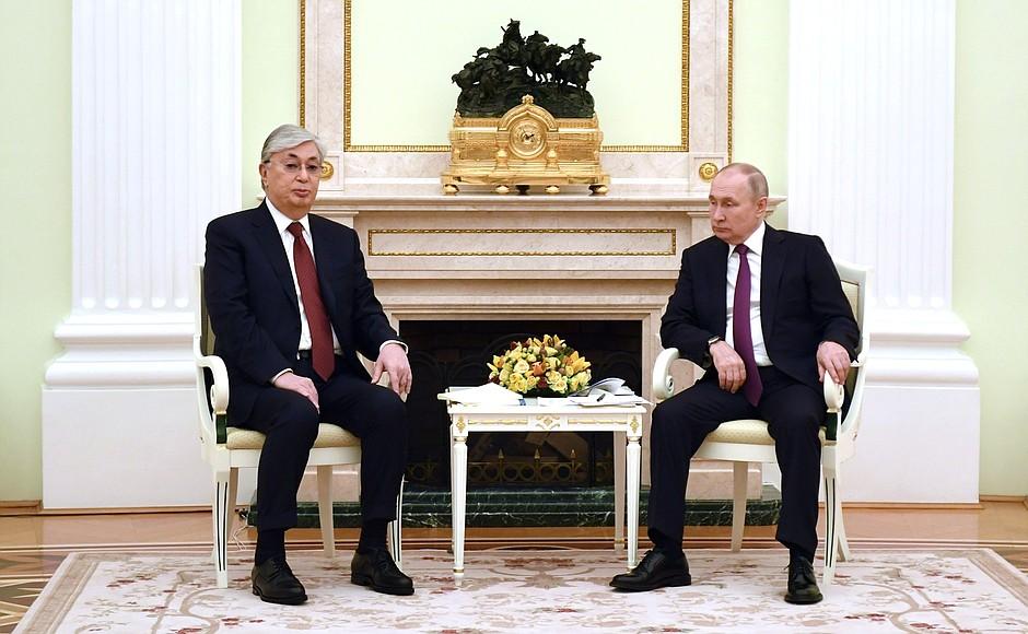 К какому берегу дрейфует Казахстан, идя на конфронтацию с Россией?