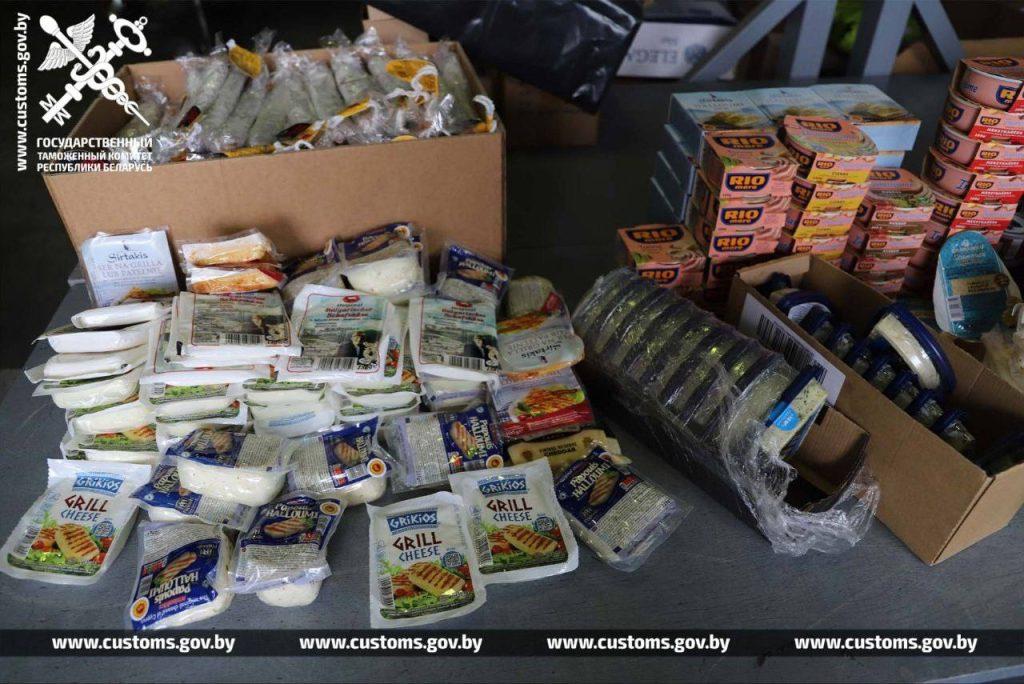 Сыры, колбасу и консервы на 20 тысяч рублей везли в Беларусь под видом личного товара