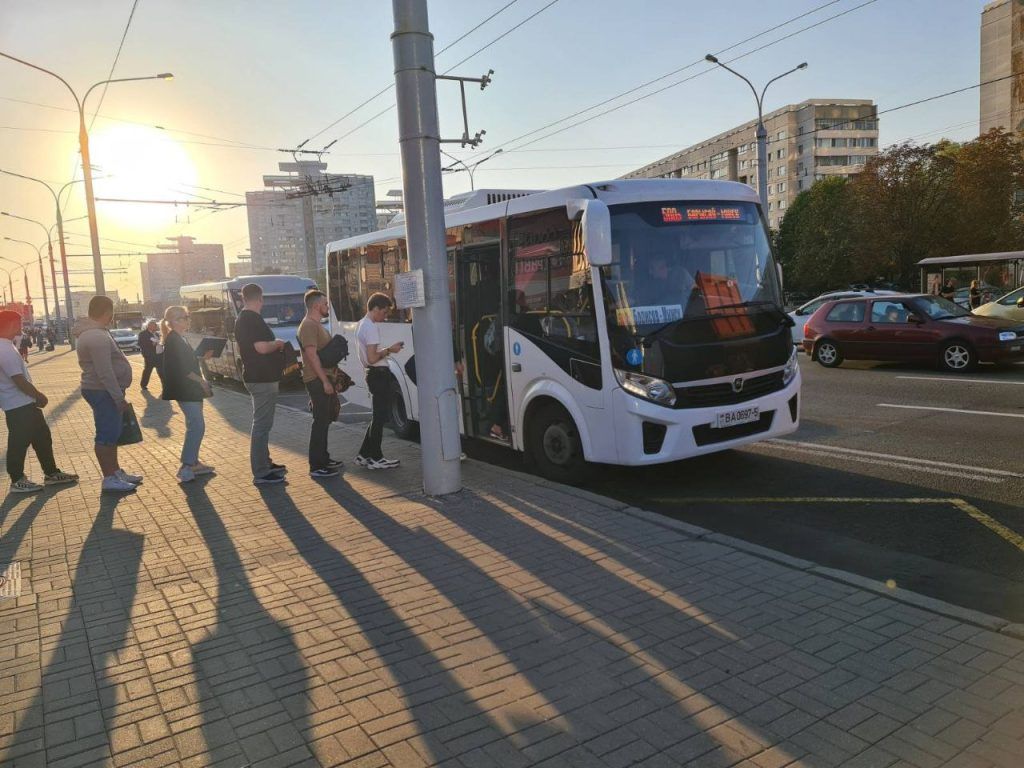 На каких маршрутах в Минской области появятся дополнительные автобусы.  Узнавала корреспондент «МП» - Минская правда