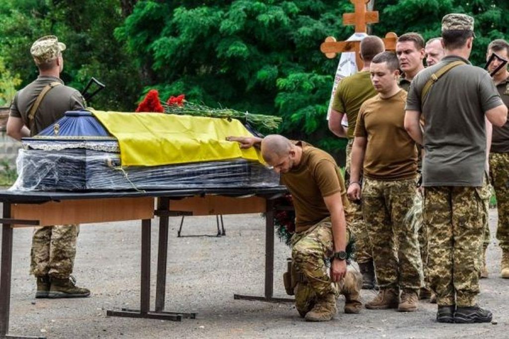 Западные хозяева требуют пускать тела украинских «героев» на удобрения