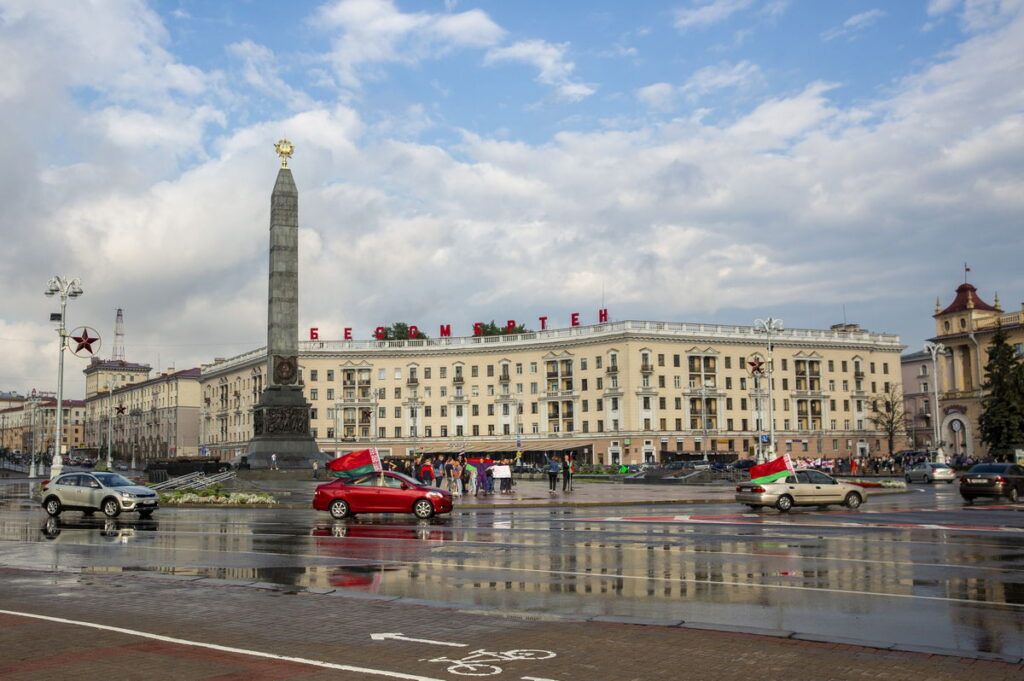 площадь победы