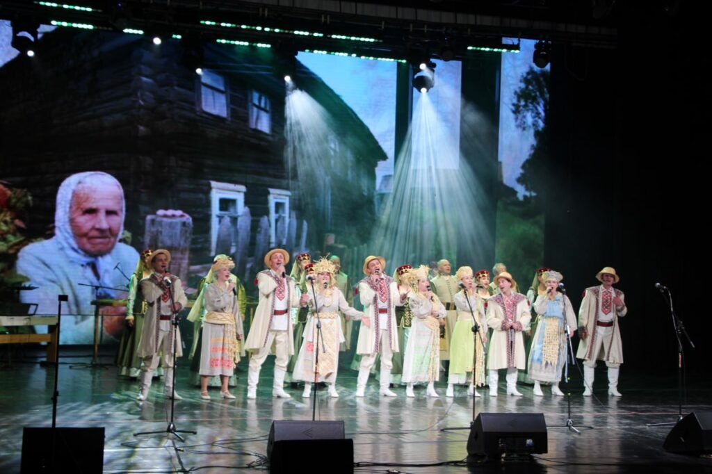 Победитель получит микроавтобус. В Борисове пройдет фестиваль народного творчества «Напеў зямлі маёй»