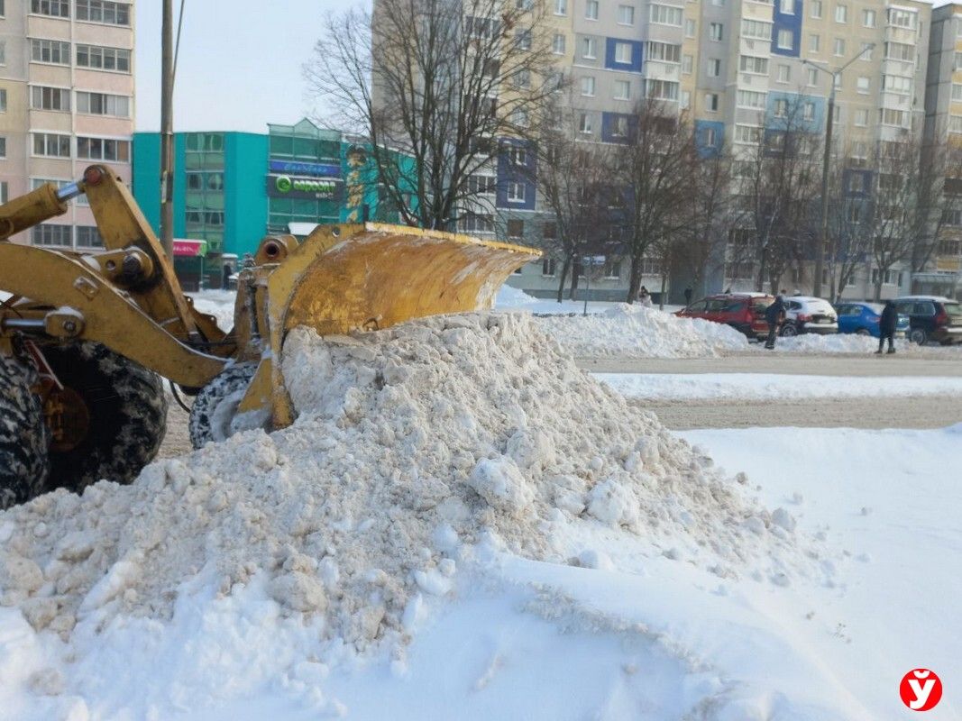 Снегопад с новой силой обрушился на Минскую область. Оценили обстановку на  дорогах - Минская правда