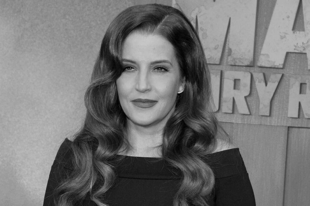 Лиза Мари Пресли