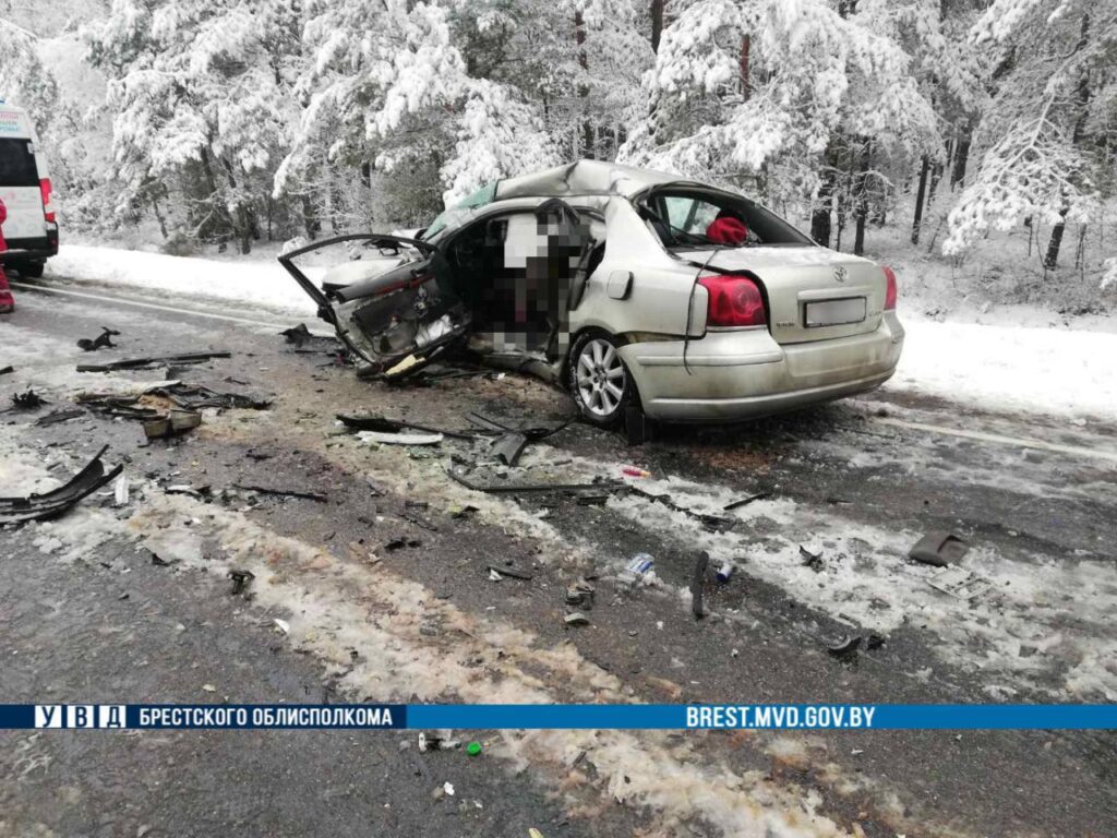 ДТП в Кобринском районе: водитель попал в занос и погиб - Минская правда