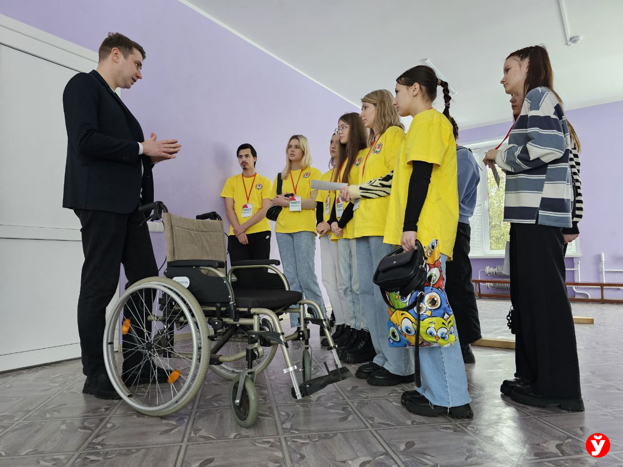 Дом инвалидов минск. Дом интернат на ваупшасова 33. Гусо "рестянский дом-интернат для престарелых и инвалидов". Дом инвалидов джалильский. Жёлтый крест пансионат для престарелых хорлово.