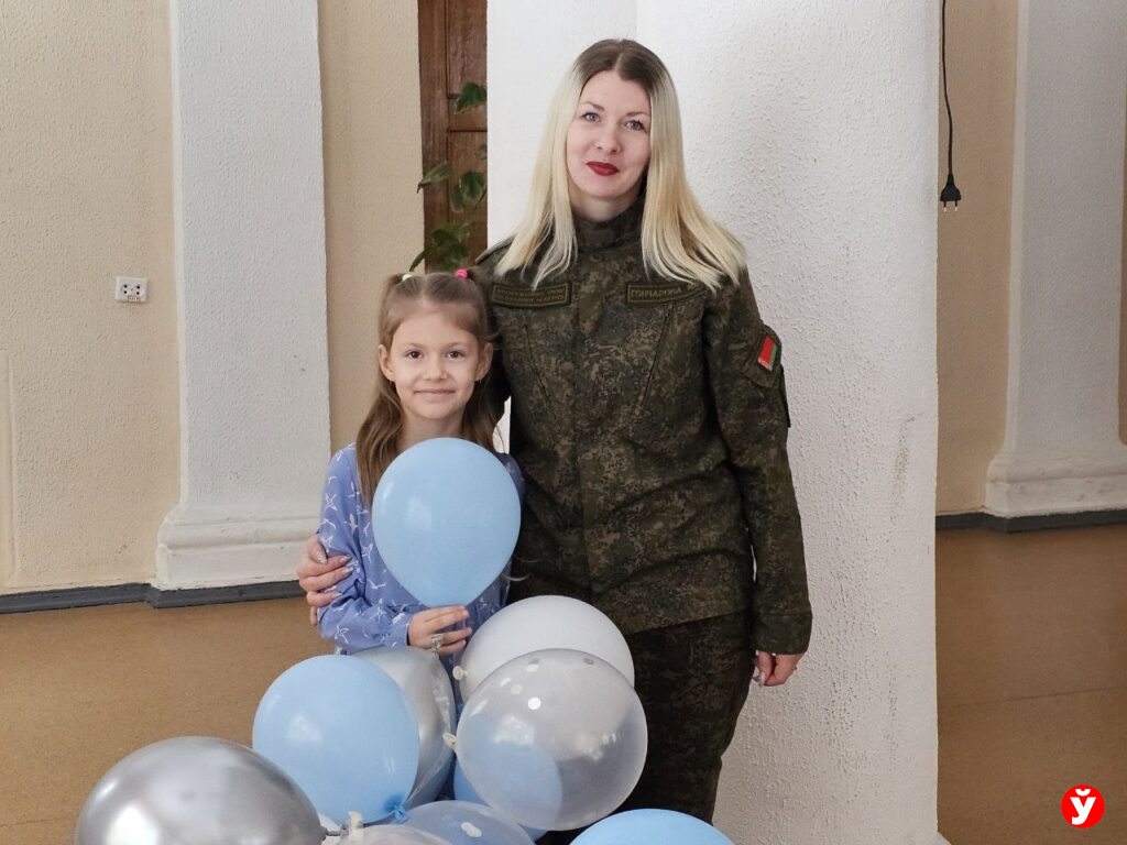 Военные голосуют Борисов