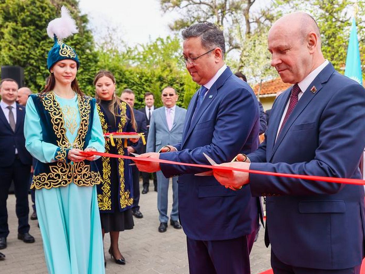 В Бресте открыли генеральное консульство Казахстана - Минская правда