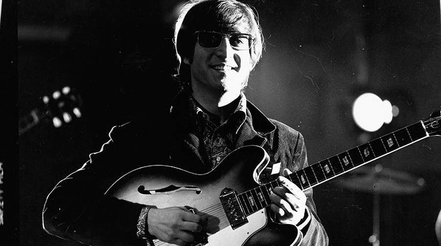 Джон Леннон и его знаменитая гитара