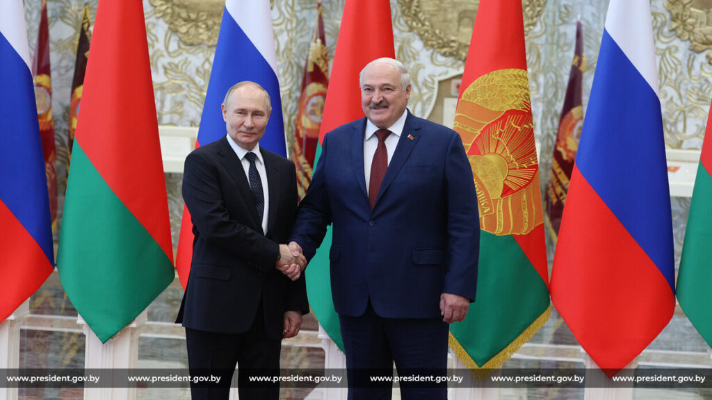 Лукашенко — Путину: неразрешимых проблем в отношениях наших стран нет