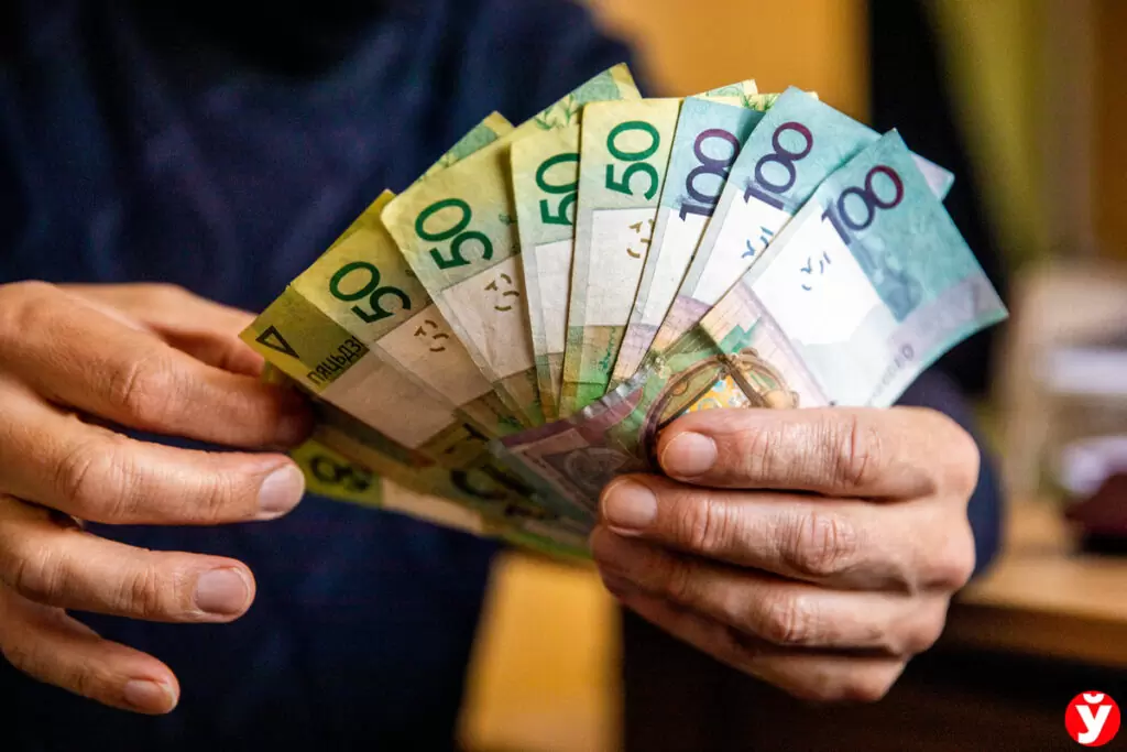 В ИМНС напомнили, что в Беларуси скоро завершится кампания по декларации доходов